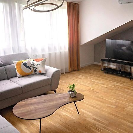 Modern Apart W Centrum Chelm Exterior photo